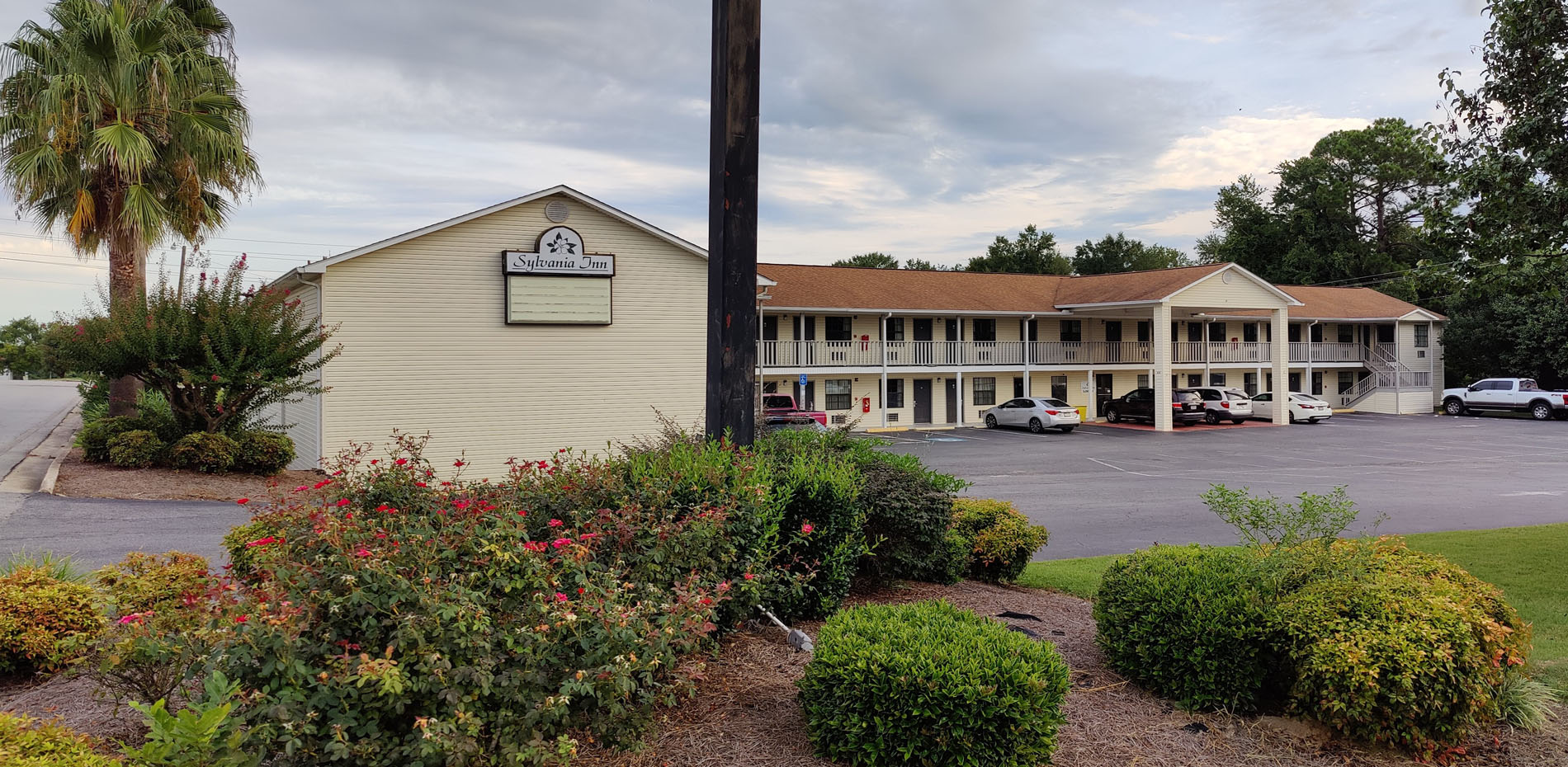 Sylvania Inn Hotel in Sylvania GA Downtown Sylvania Hotel